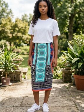 🛍️BISOU BISOU Black, teal multi‎ graphic stretchy pencil skirt size M.